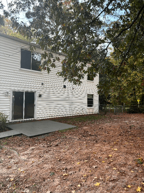 Raleigh House: 2801 Henslowe Dr.