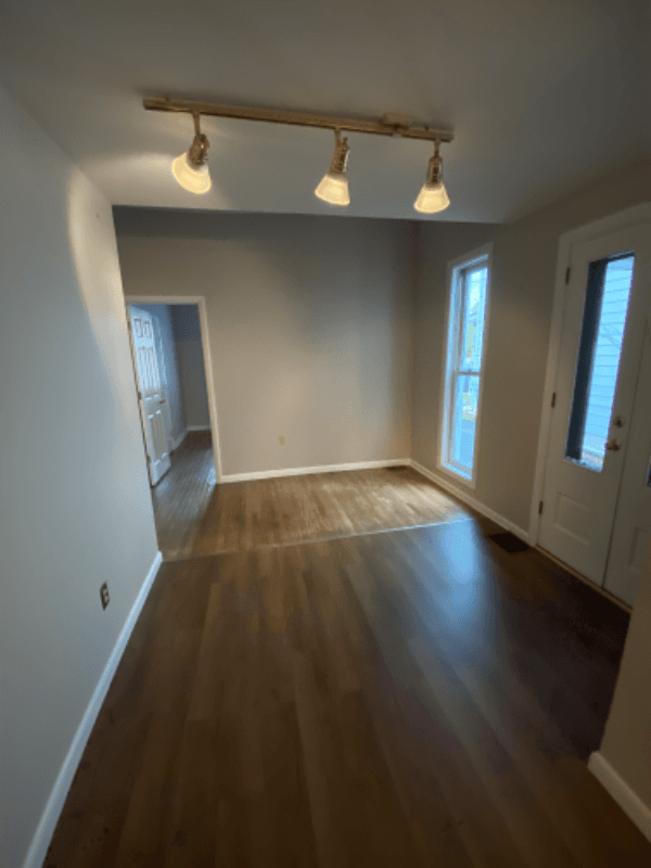 Ligonier Apartment: 305 E Main