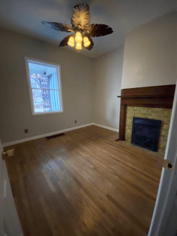 Ligonier Apartment: 305 E Main