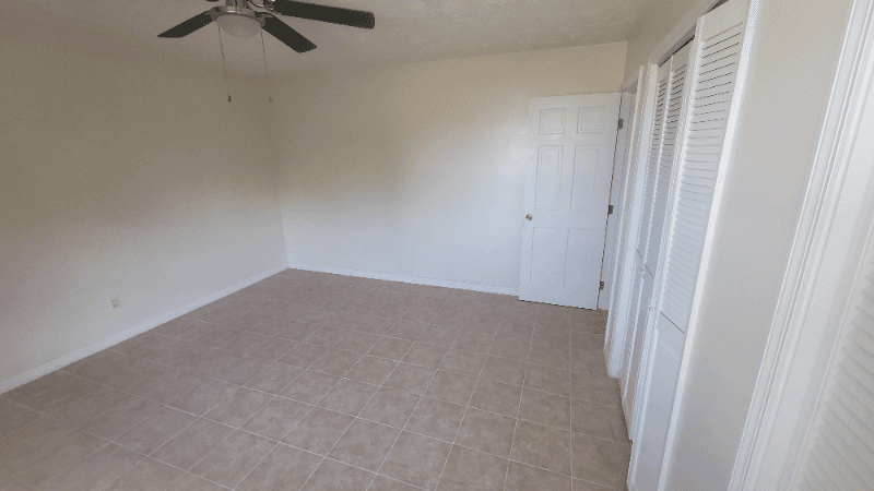 Longwood Townhome: 108 shore drive