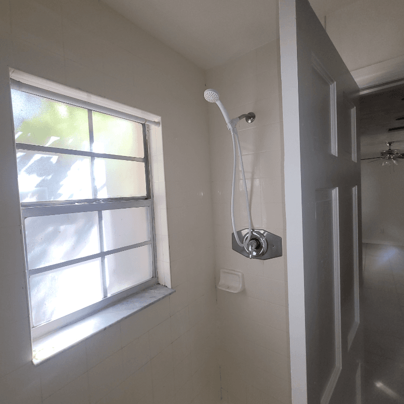 Longwood Townhome: 108 shore drive