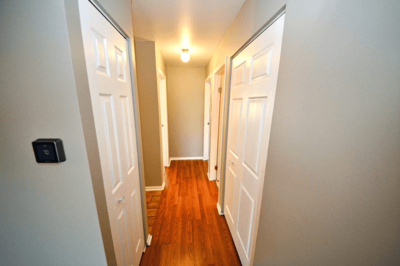 Orland Park Apartment: 9025 Lincoln Ct