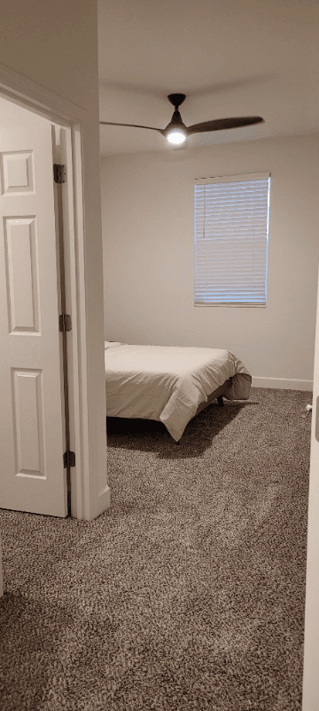 Stockton Single Room: 4734 Emerald way Stockton