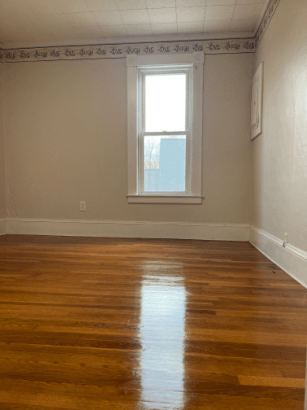 Barre Multiplex: 21 Pleasant St