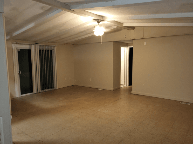 Tampa House: 4925 Marc Dr