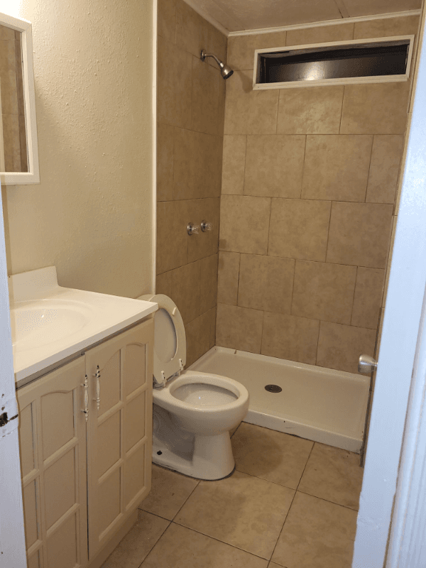 Tampa House: 4925 Marc Dr