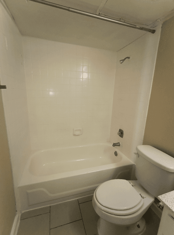 Houston Apartment: 206 plaza verde dr