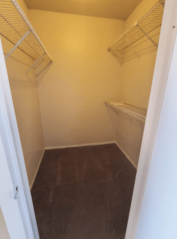 Houston Apartment: 206 plaza verde dr