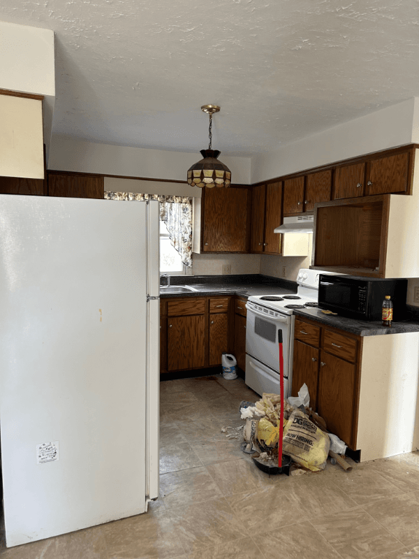 Harrisonburg House: 4235 North Valley Pike