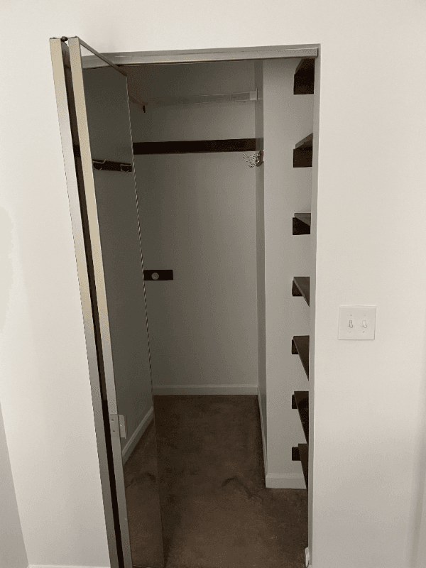 Kennesaw Single Room: 3230 Meadowlark Lane