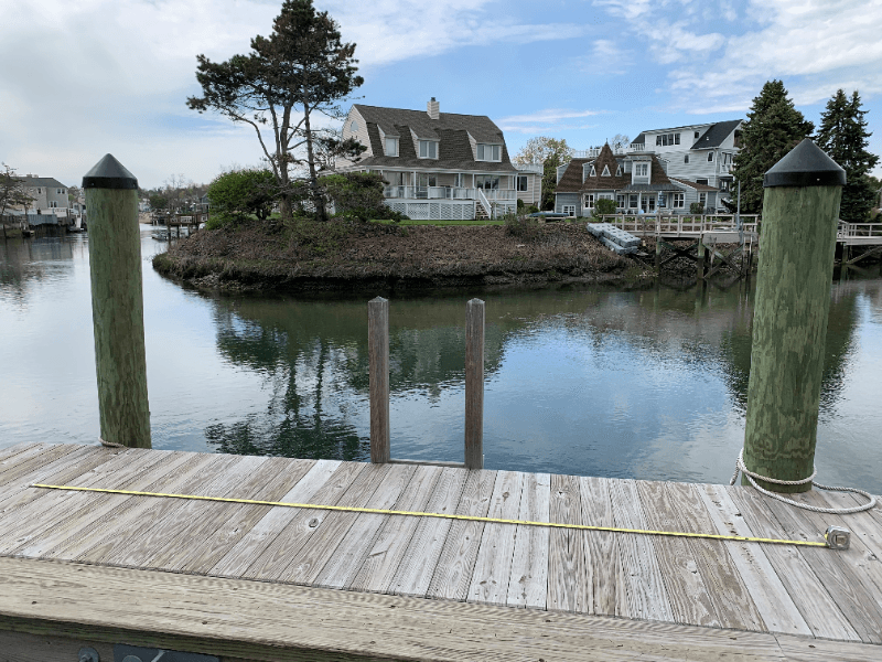 Fairfield House: 2123 Fairfield Beach Road