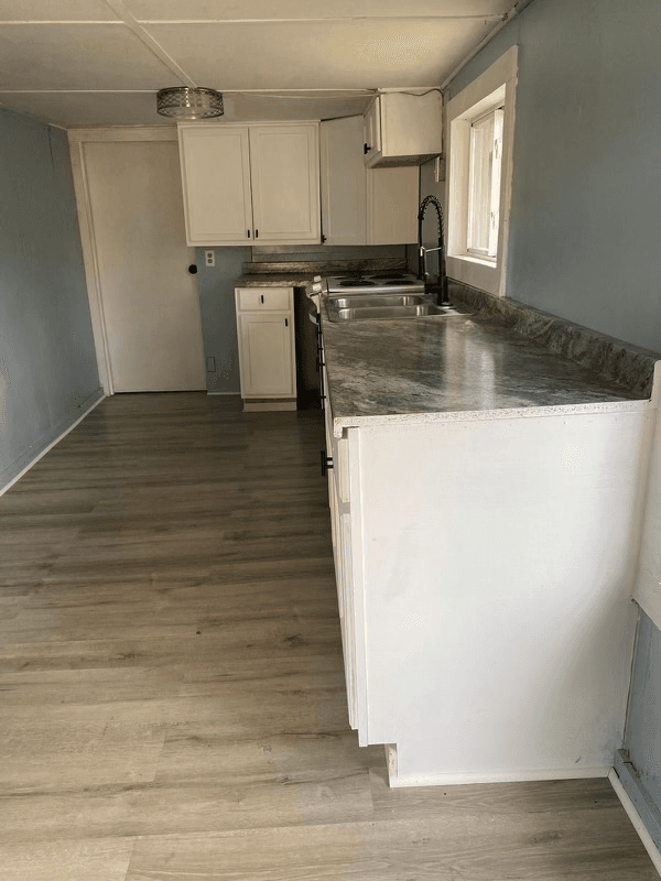Pensacola House: 2515 w Mallory st