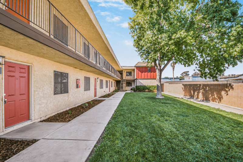 Palmdale Apartment: 38225 12th St E