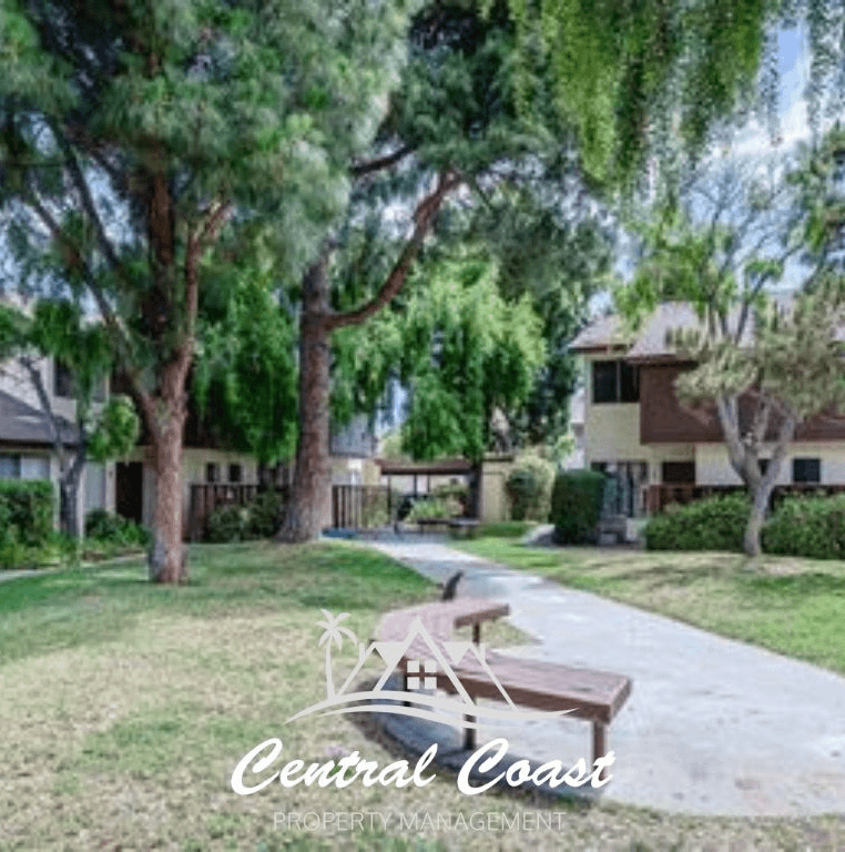 Lompoc Townhome: 1204 E Walunut Ave