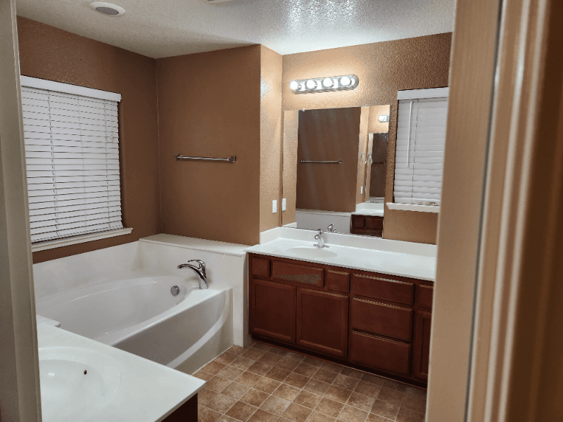 manteca House: 1558 hearthsong dr