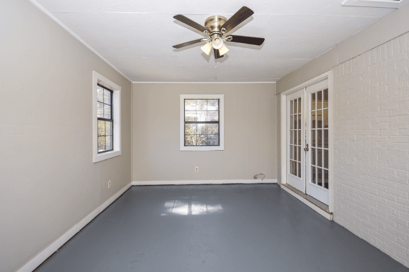 Dadeville House: 114 Taylor Street