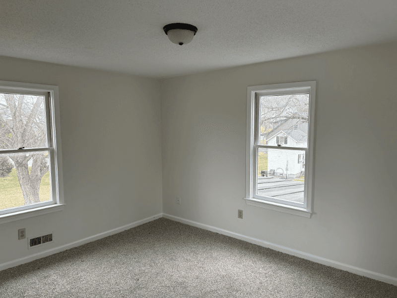 Harrisonburg House: 4235 North Valley Pike
