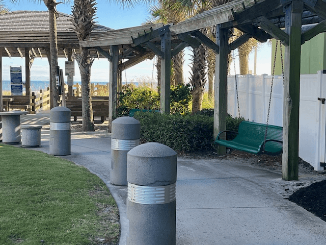 North Myrtle Beach House: 305 22nd Ave North