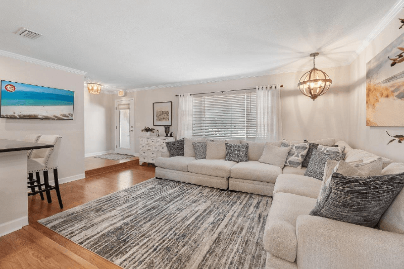 Palm Coast House: 49 Christopher Ct