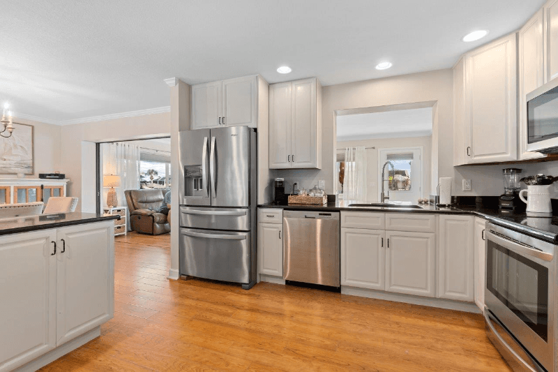 Palm Coast House: 49 Christopher Ct