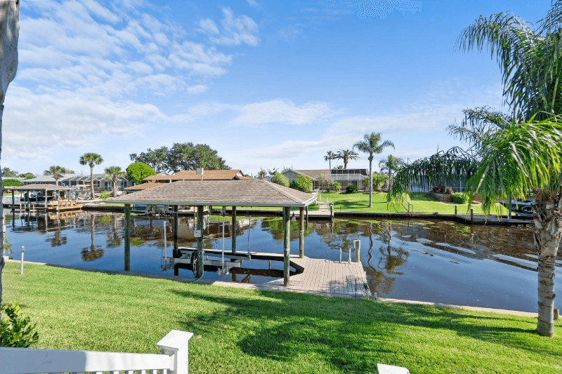 Palm Coast House: 49 Christopher Ct
