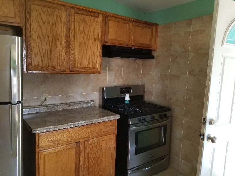 Reading House: 514 S 14th St