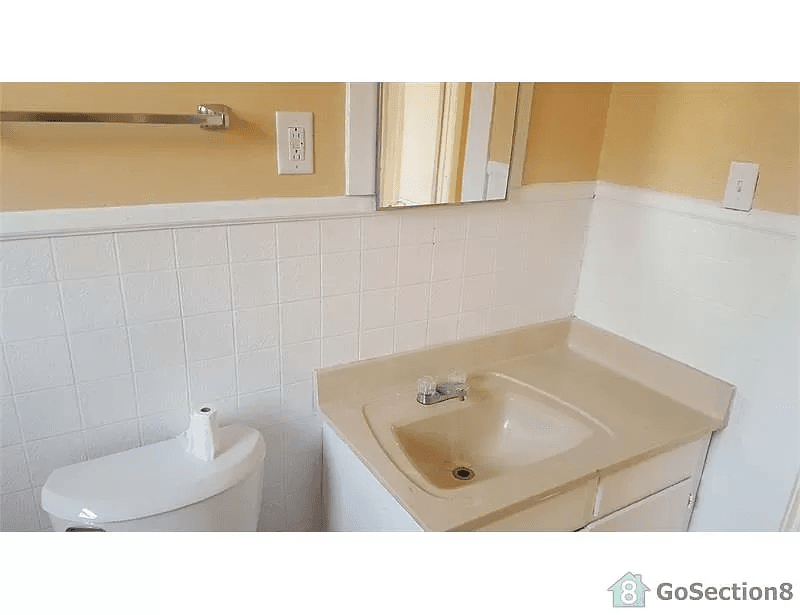 Shreveport House: 7137 Gregory Street
