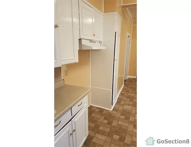 Shreveport House: 7137 Gregory Street