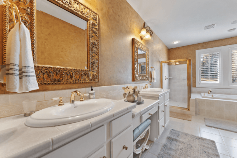 Lake Oswego House: 14112 Heathrow ln