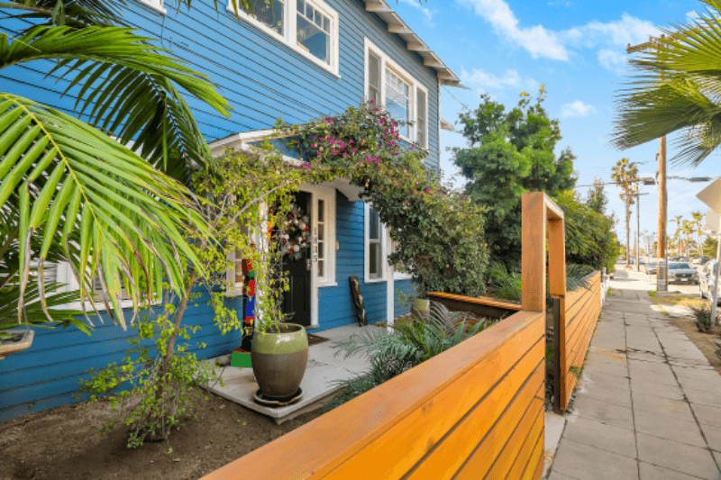 San Diego Apartment: 1835 Monroe Ave