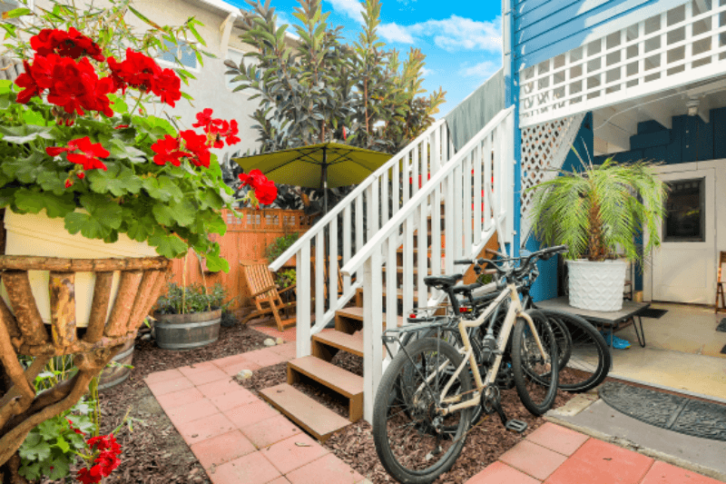 San Diego Apartment: 1835 Monroe Ave