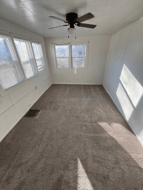 Fayette Apartment: 507 King St, Fayette IA