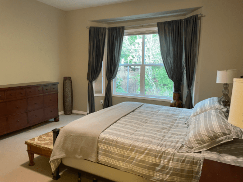 Redmond House: 23124 NE 123rd ST