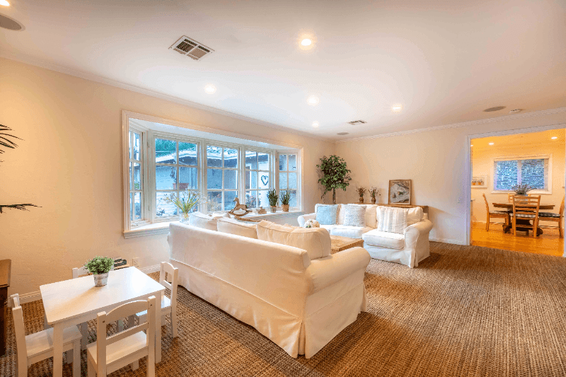 La Jolla House: 6275 La Jolla Scenic Dr S
