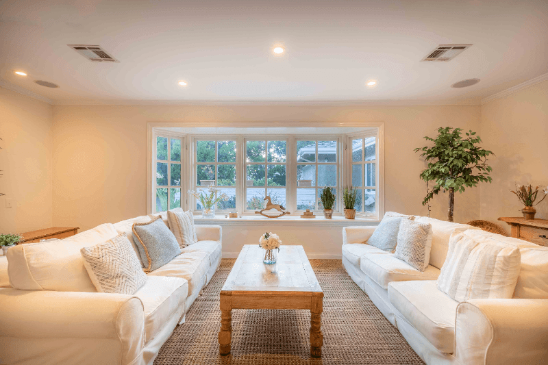 La Jolla House: 6275 La Jolla Scenic Dr S
