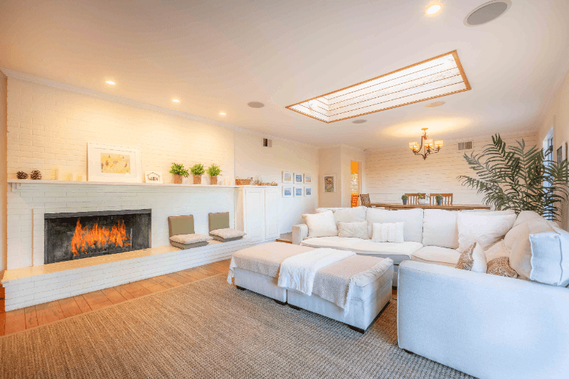 La Jolla House: 6275 La Jolla Scenic Dr S