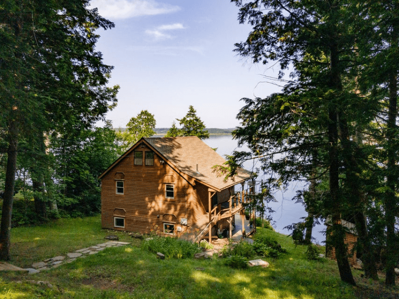 Sidney House: 316 Red Cedar Lane,