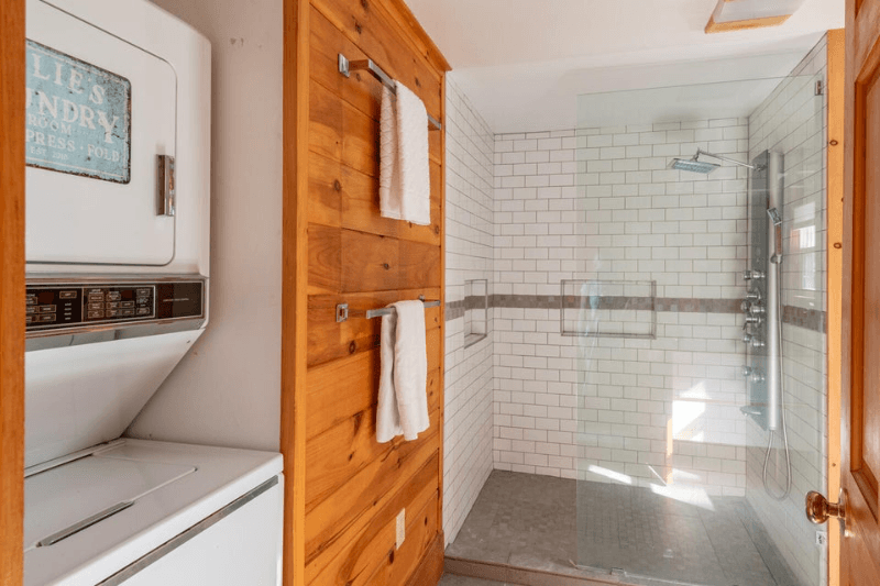 Sidney House: 316 Red Cedar Lane,