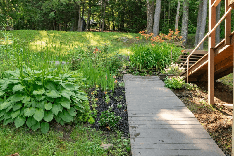 Sidney House: 316 Red Cedar Lane,