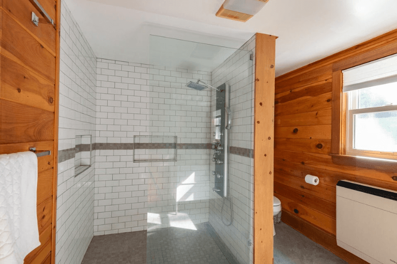 Sidney House: 316 Red Cedar Lane,