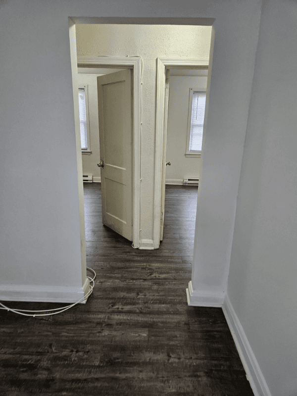parkville Apartment: 1310 Dartmouth Ave