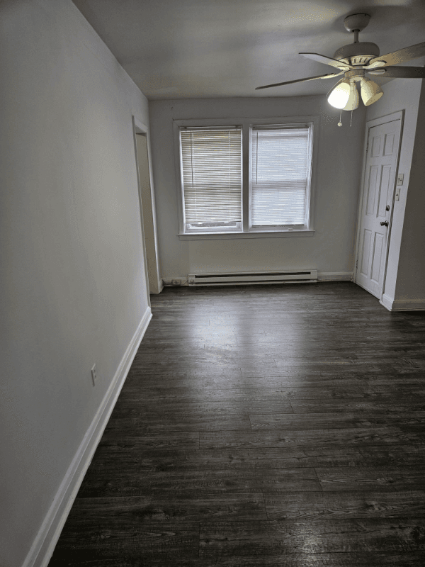 parkville Apartment: 1310 Dartmouth Ave