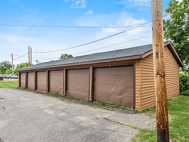 Hiawatha Other: 245 Clymer Rd