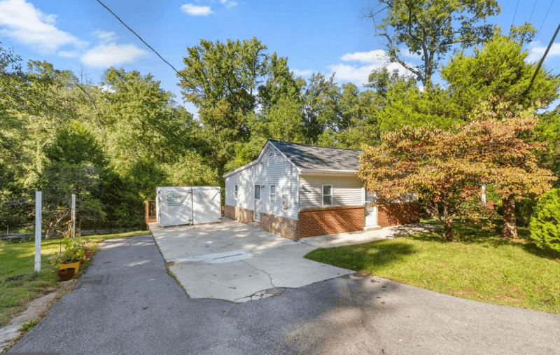 Bowie House: 12200 lanham severn rd