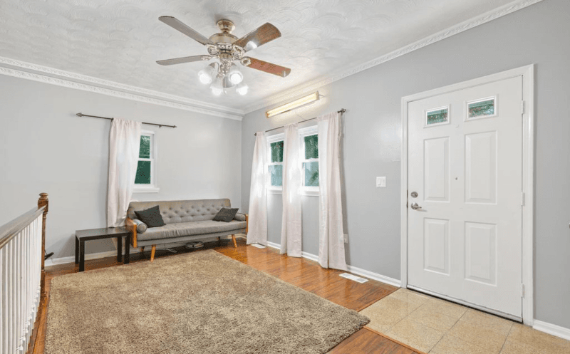 Bowie House: 12200 lanham severn rd