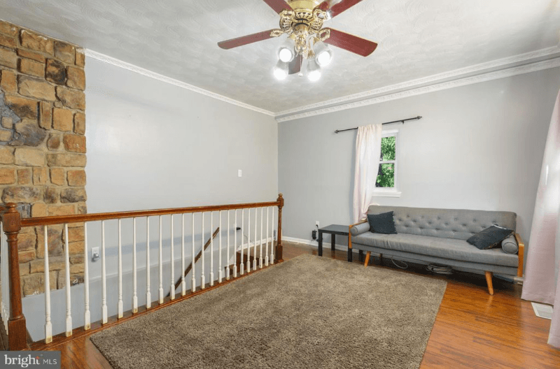Bowie House: 12200 lanham severn rd