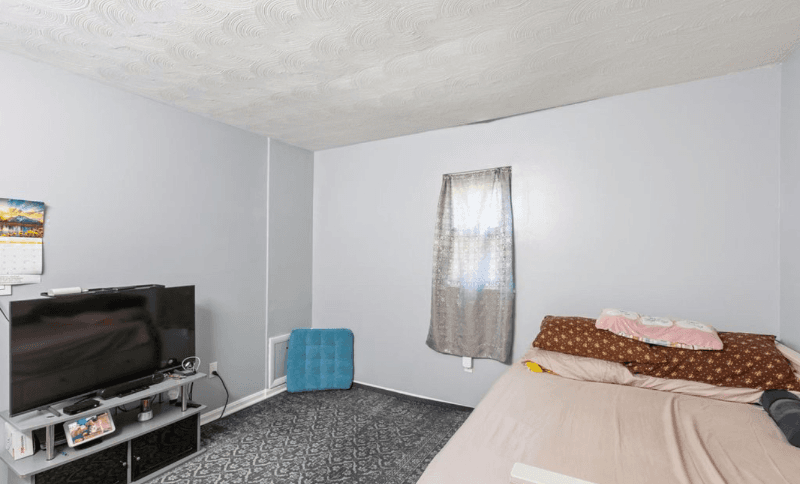 Bowie House: 12200 lanham severn rd