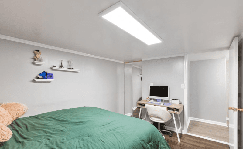Bowie House: 12200 lanham severn rd