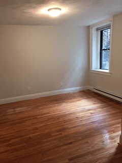 Roxbury Single Room: 143 Highland Street