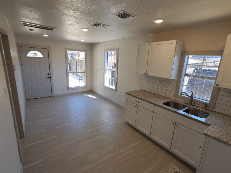 San Antonio House: 134 Albert St